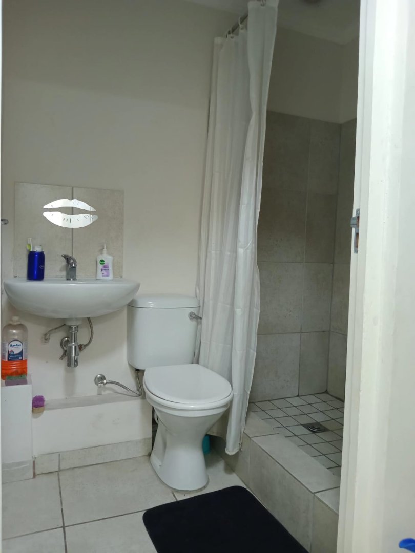 2 Bedroom Property for Sale in Malibu Village Western Cape